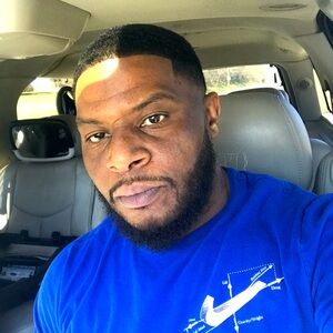 Meet your Posher, Lawrence